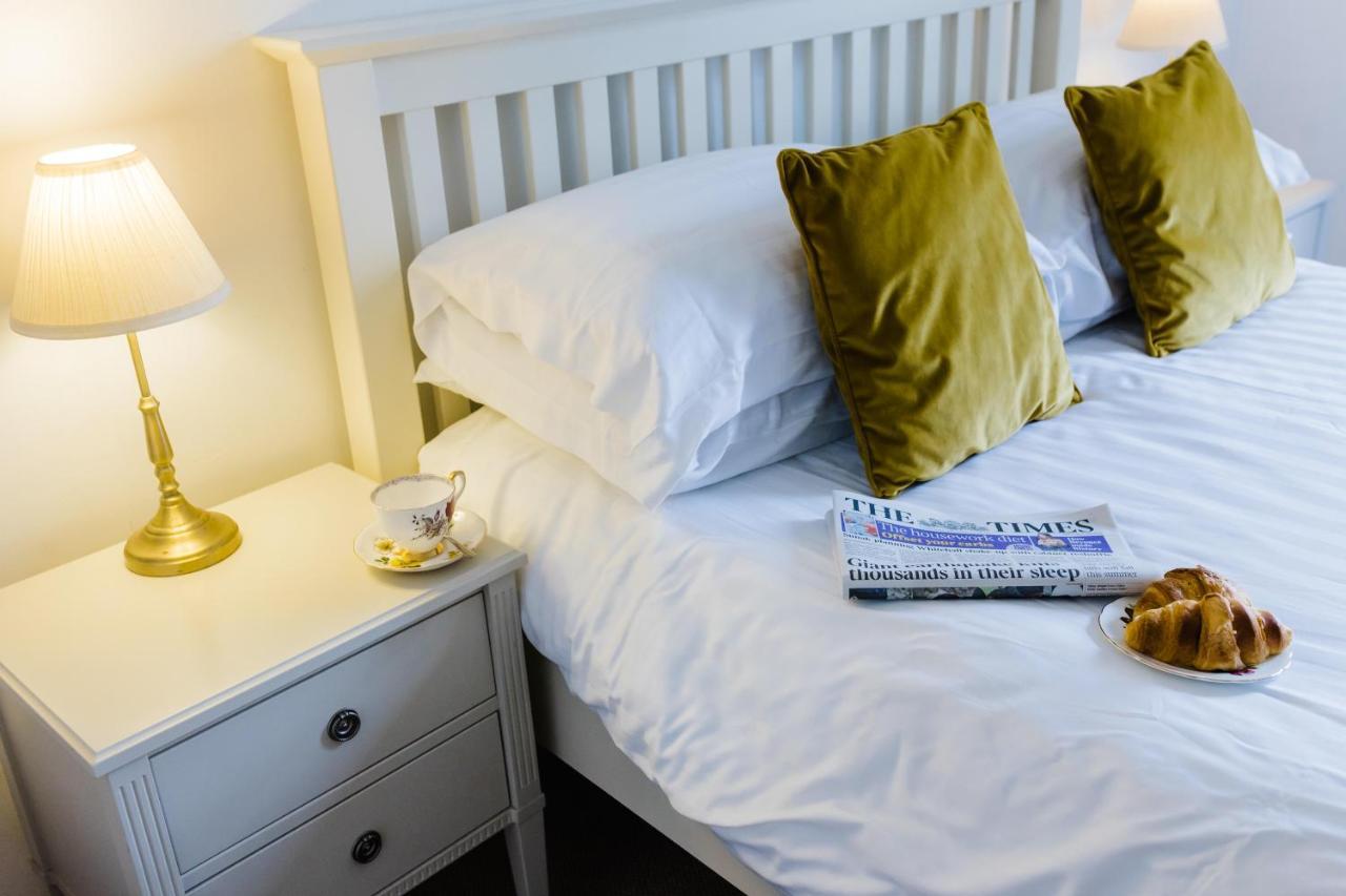 May Tree Cottage Manorbier 5 Mins From The Beach Sleeps 4 ภายนอก รูปภาพ