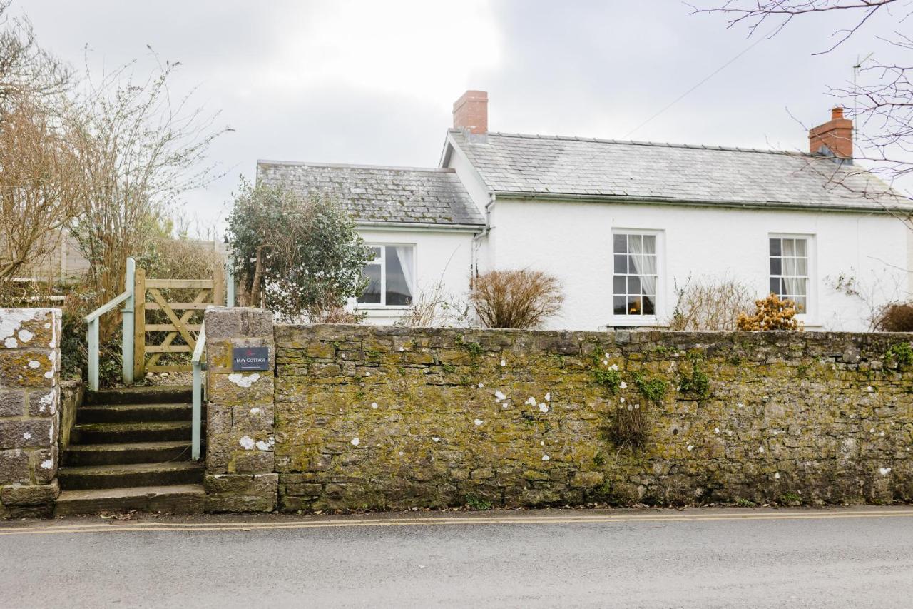 May Tree Cottage Manorbier 5 Mins From The Beach Sleeps 4 ภายนอก รูปภาพ
